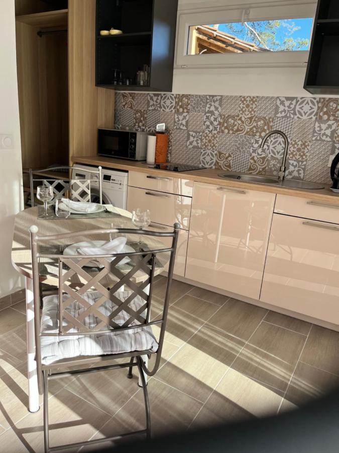 Villa Lou Chymadis Le Thoronet Esterno foto