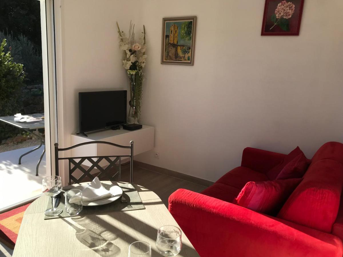 Villa Lou Chymadis Le Thoronet Esterno foto